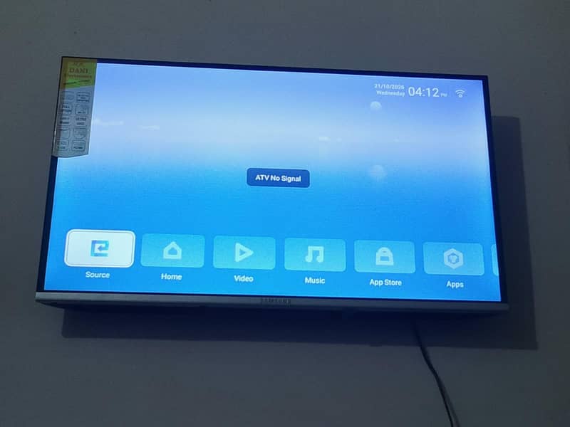 32unch LCD tv 1