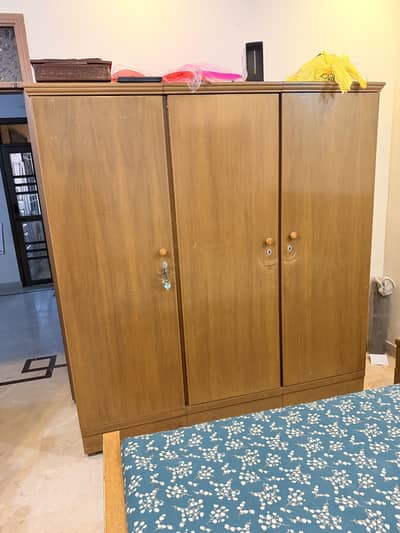 Decent Wooden Bedroom Set just like New
