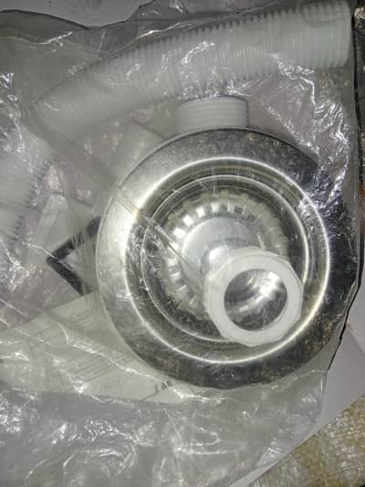 Brand New Wren Kitchens Plug and Overflow Waste Kit for Sink