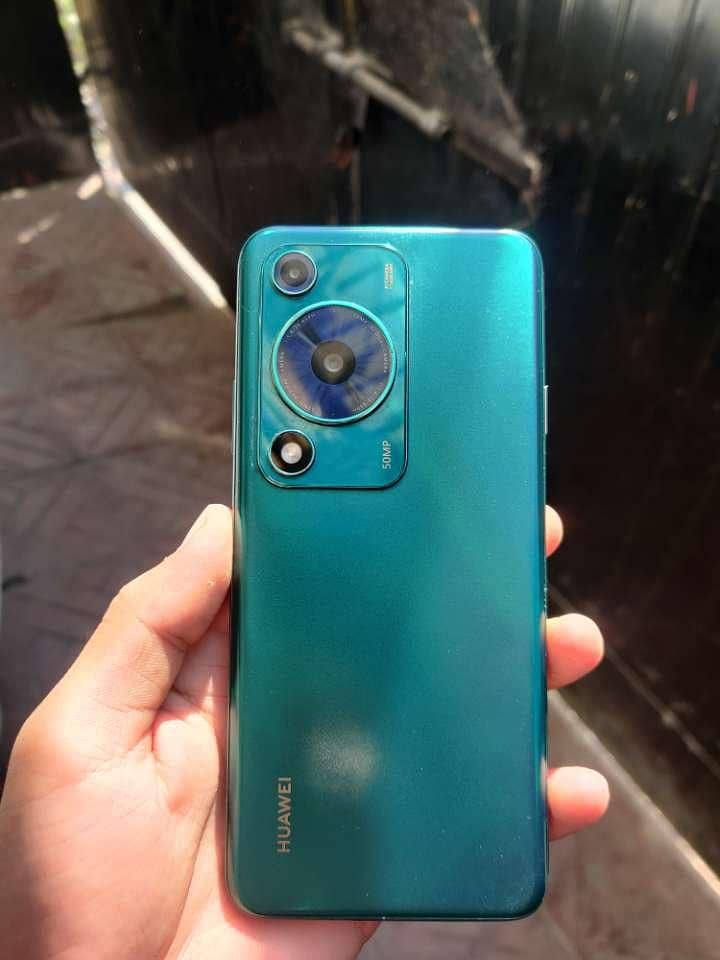 Huawei Nova Y72 0