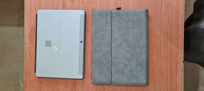 Microsoft Surface Go 3 LTE with Premium Leather Case (Mint Condition)