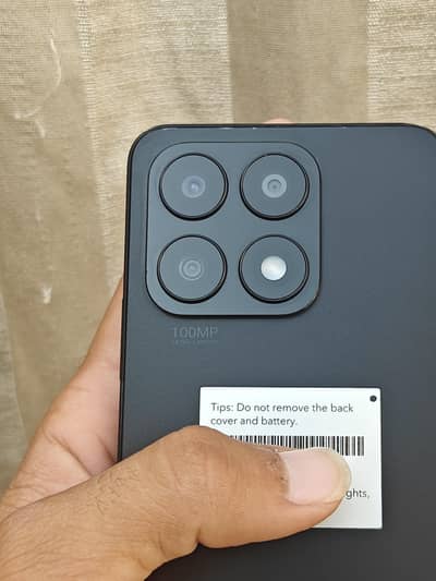 Honor X8a Super AMOLED bazel less display 5600 mAh bigg battery