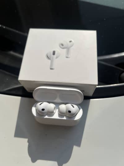 Airpods Pro 3 - 5 month Apple warranty