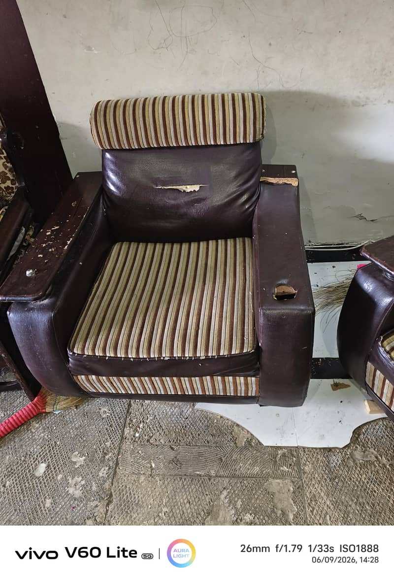 2 adad sofa set 7 seater 3