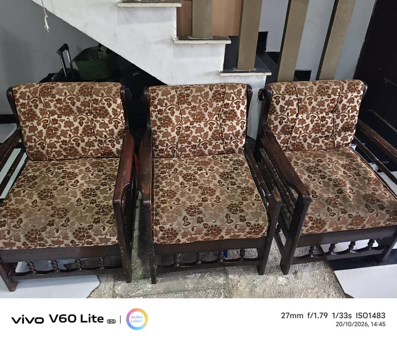 2 adad sofa set 7 seater 4