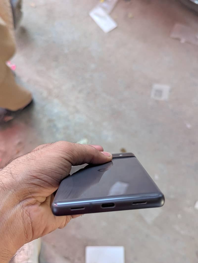 Google Pixel 7a 3