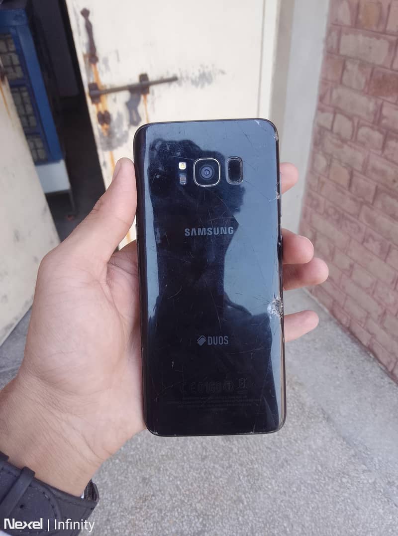 Samsung Mobile S8 4