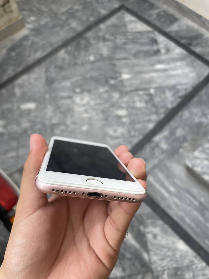 Iphone 7 3