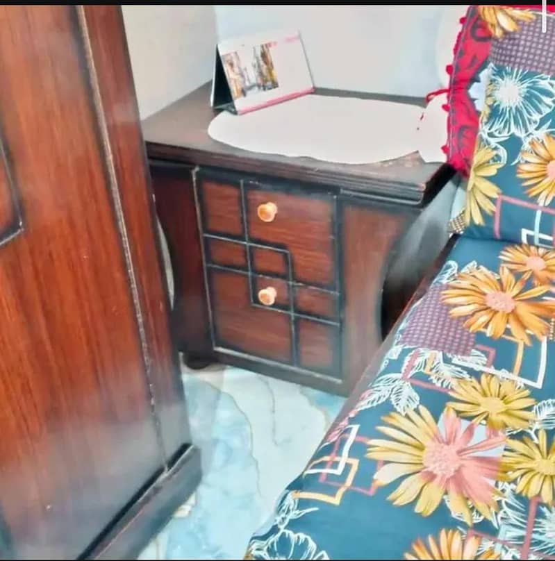 Double Bed Side 1