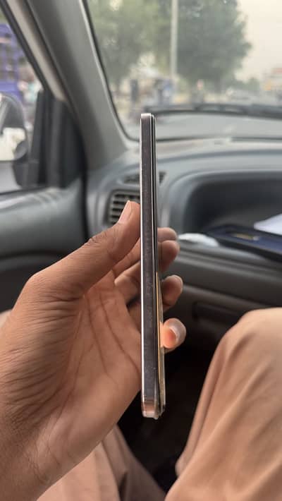 Vivo V50 Lite