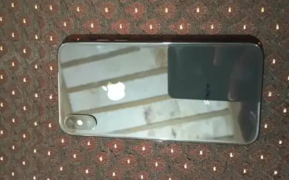 Apple iPhone X 2