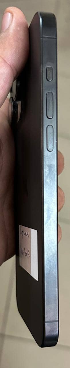 Apple iPhone 15 Pro Max 7