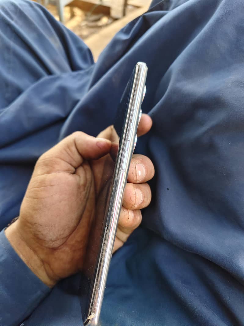 Tecno CAMON 40 Pro 2