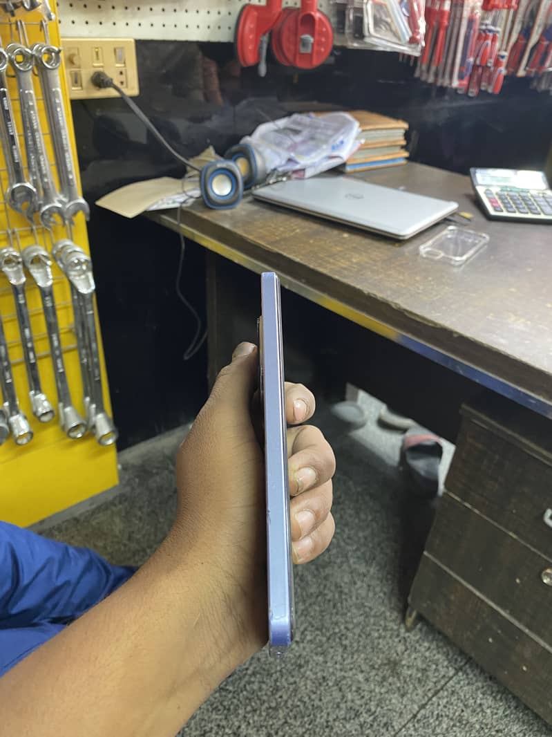 Realme 12 3