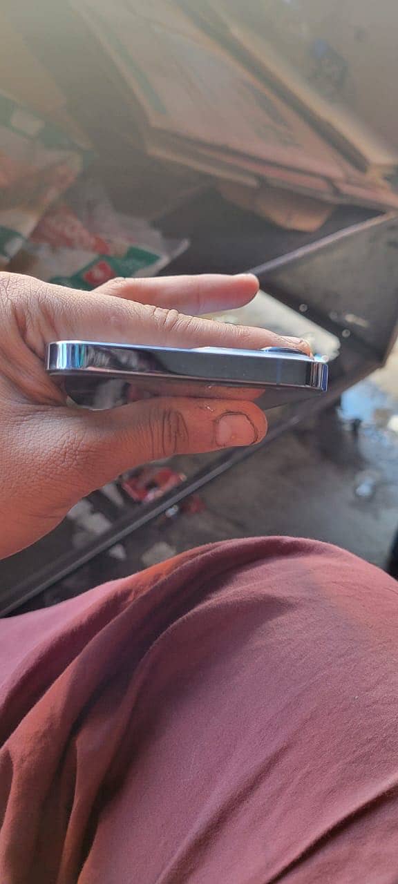 Apple iPhone 13 Pro Max 7