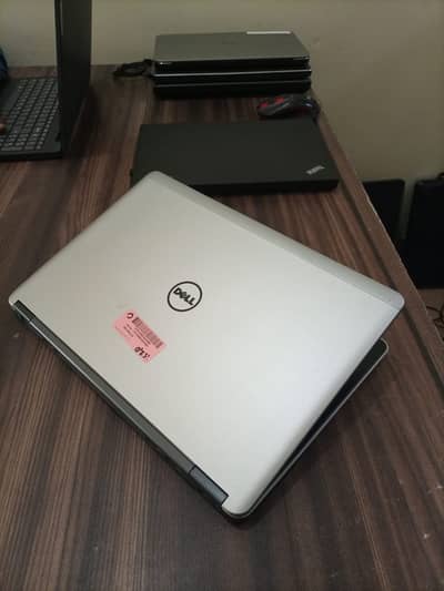 DELL Latitude e7440 Core i7 4th Gen 8GB Ram 500GB HDD 14" Display