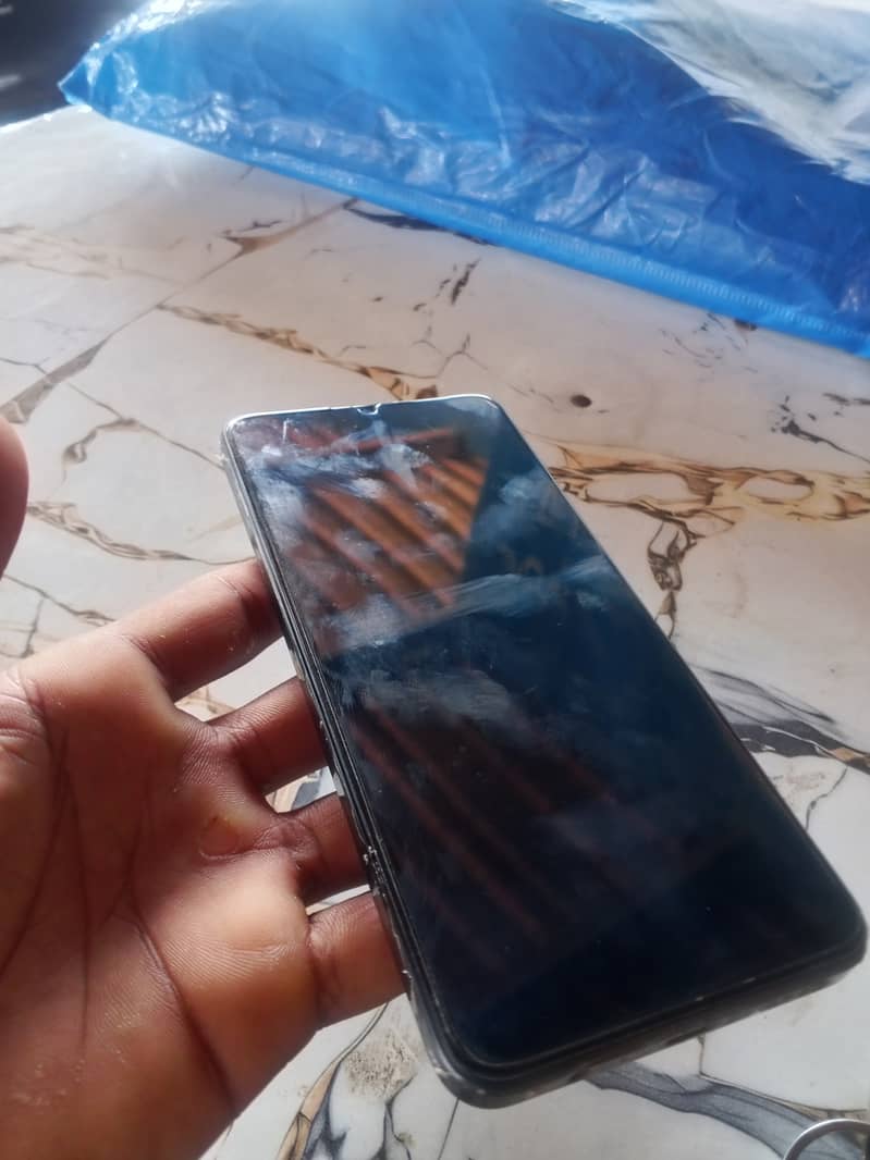 Realme Note 60 1