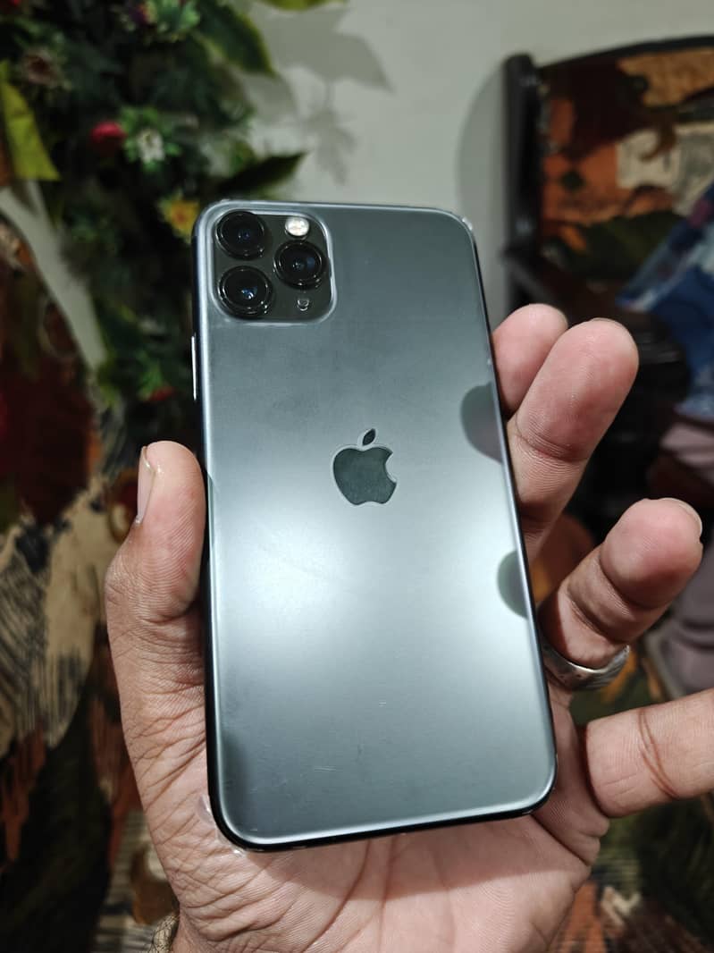 Apple iPhone 11 Pro 0