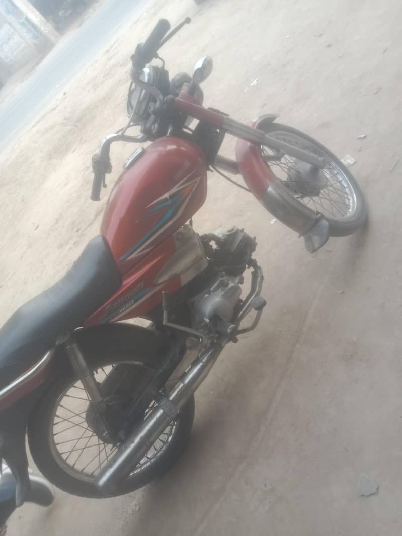 Yamaha 1