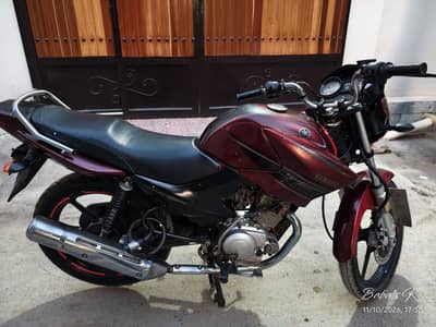 Yamaha YBR125 2017 model