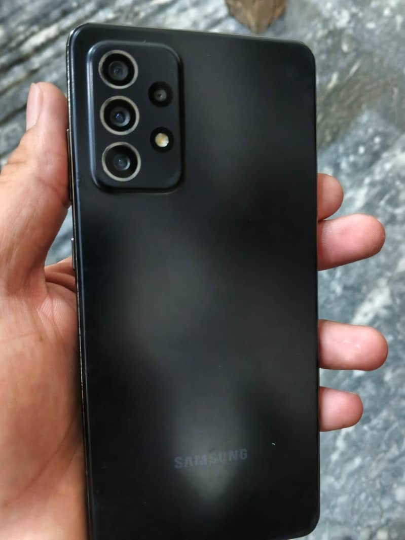 Samsung Mobile A72 2