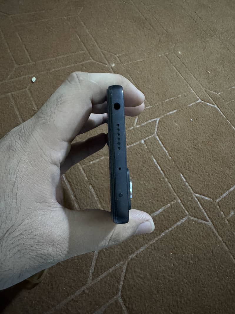 Xiaomi Redmi Note 12 Pro 3
