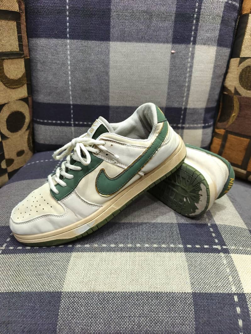 Nike dunk low  2