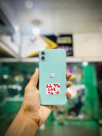 Apple iPhone 11 / 128GB /Pta approved / 92% Battery Health