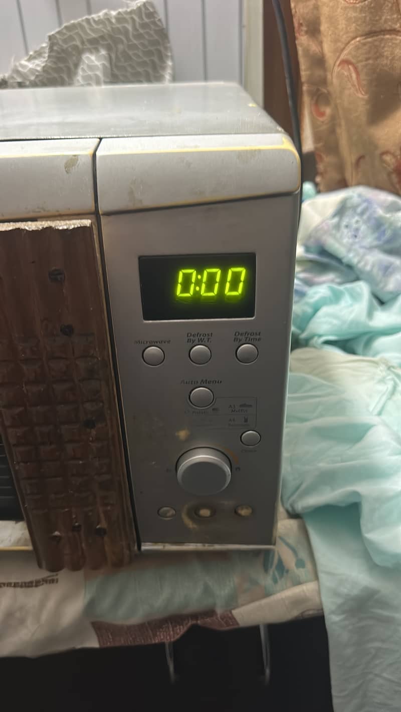Microwave 1