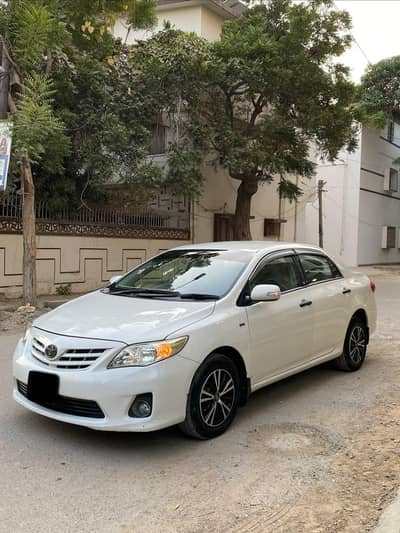 Toyota Corolla GLI 1.6 model 2013 Automatic