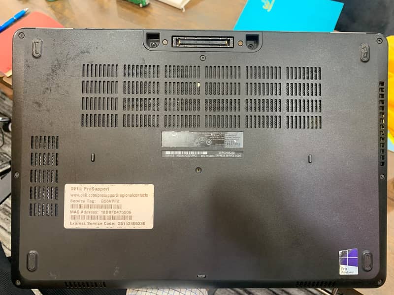 Dell Laptop 3