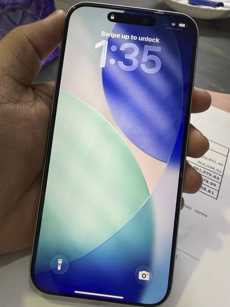 Apple iPhone 17 Pro Max 2