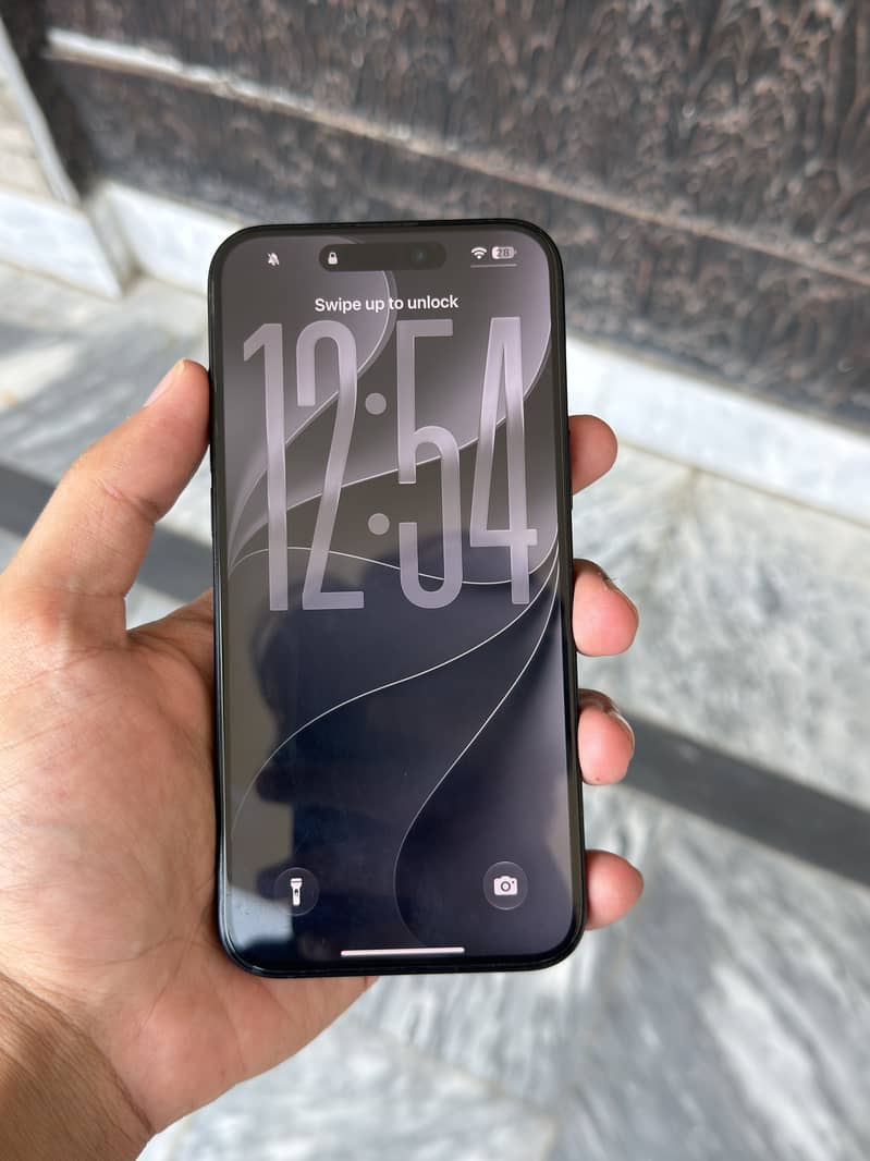 Apple iPhone 16 Plus 6