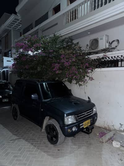 Mitsubishi Pajero Mini 2004