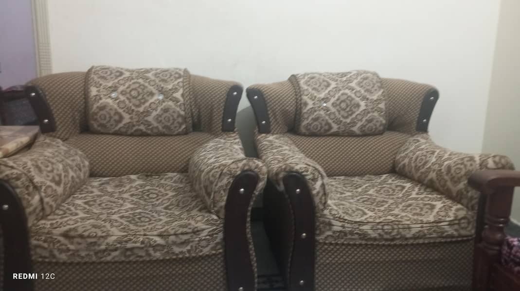 normal. 5 seater sofa 2