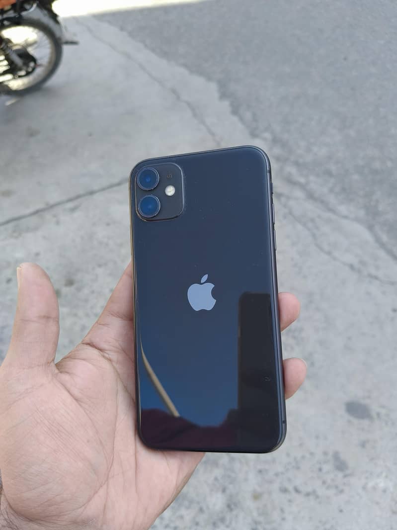 iPhone 11 0