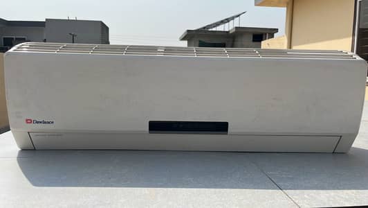 Used Dawlance 1.5 ton split ac