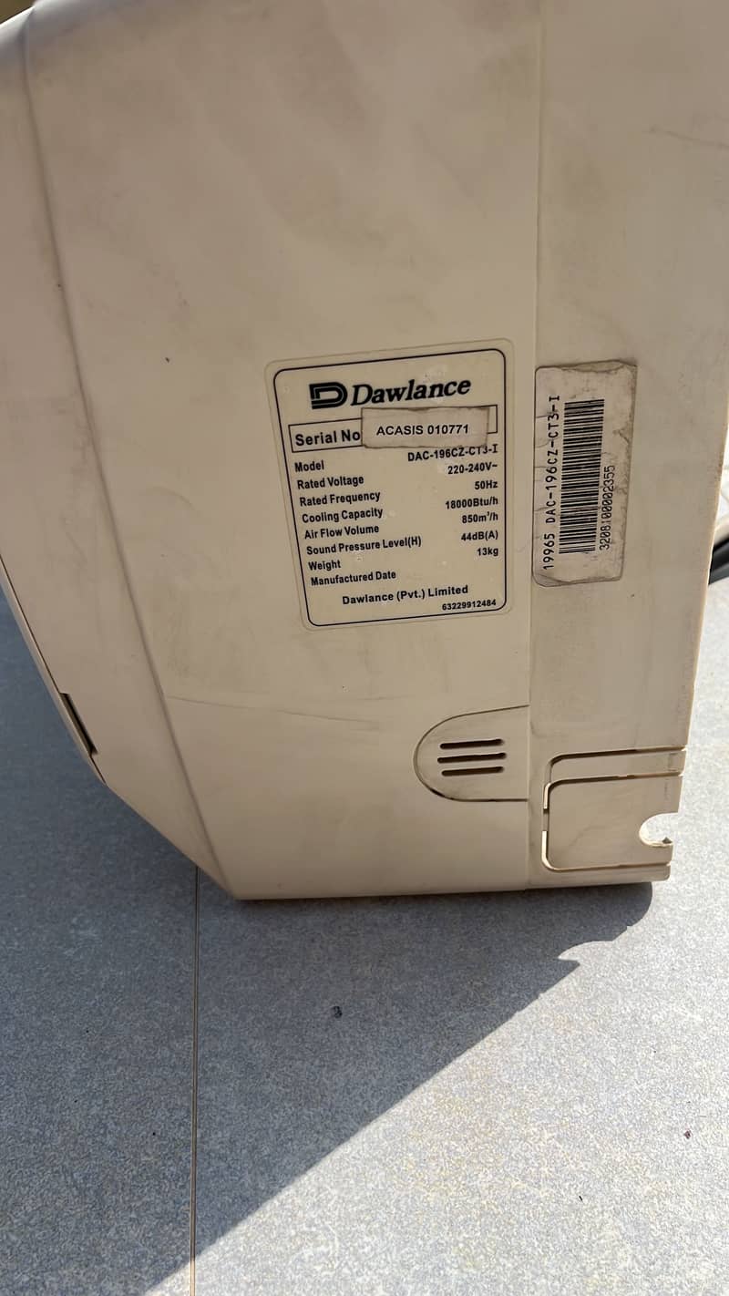 Used Dawlance 1.5 ton split ac 1