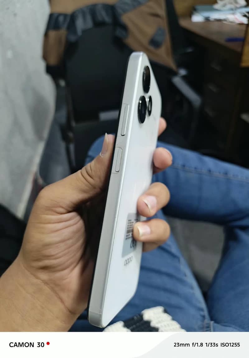 OPPO A6c 3
