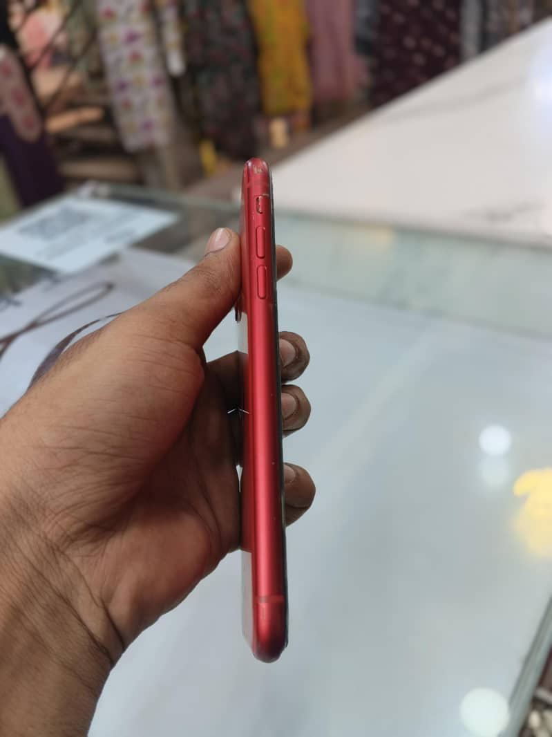 Apple iPhone 11 2