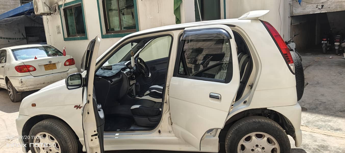 Terious kit 2001 model out class condition 6