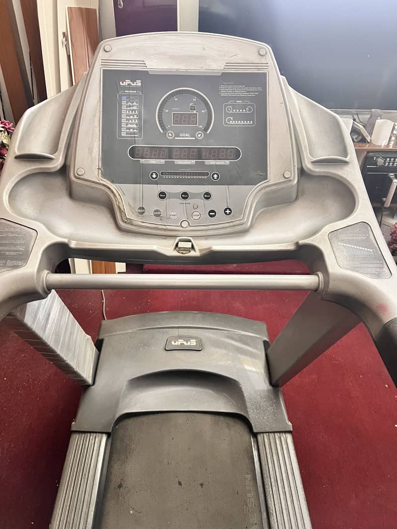 Treadmill cx 980 1