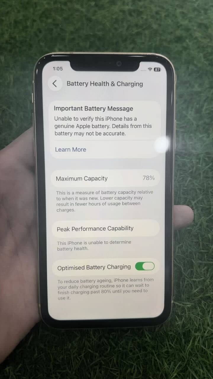 Apple iPhone 11 3