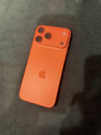 Apple iPhone 17 Pro Max 256GB – Excellent Condition