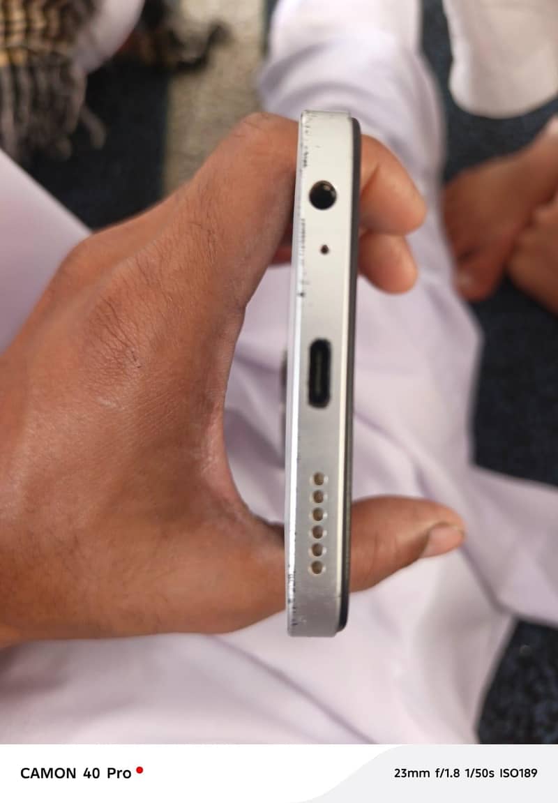 Tecno Spark Go 1 5