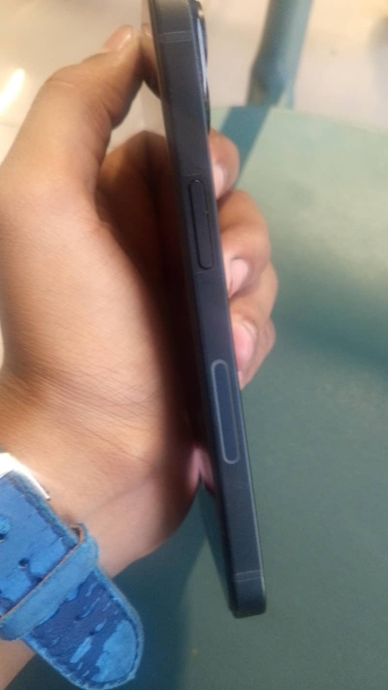 Apple iPhone 14 0