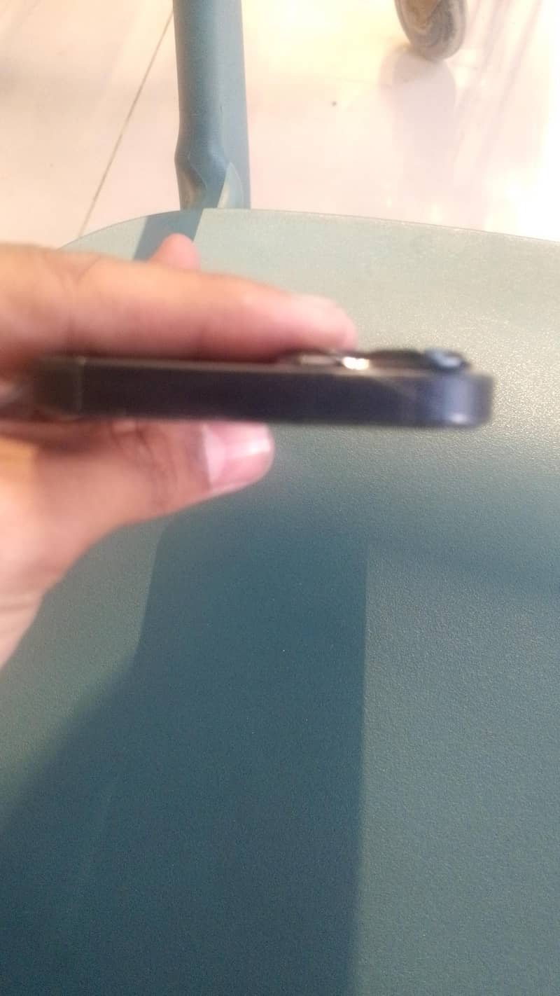 Apple iPhone 14 1