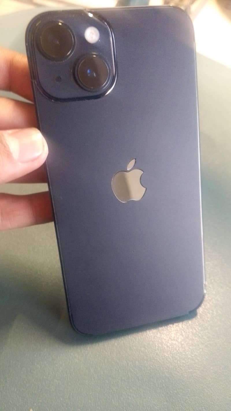 Apple iPhone 14 3