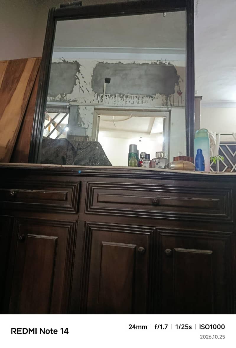Dressing table 2