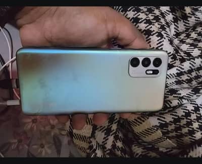 OPPO Reno6
